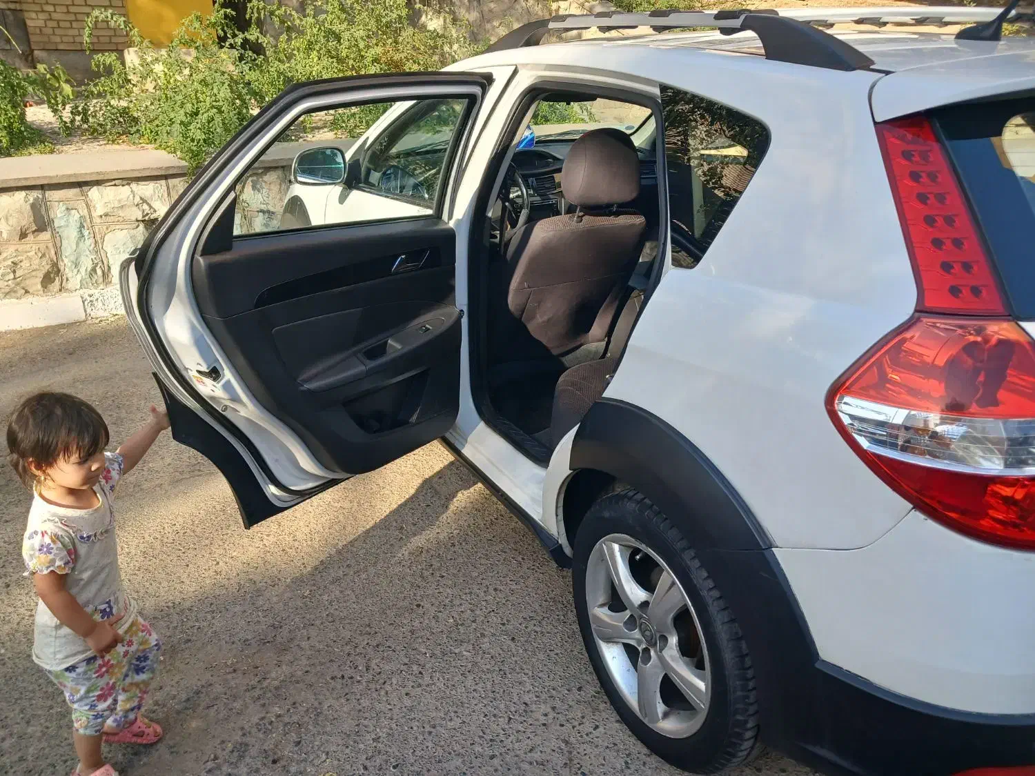 دانگ فنگ H30 کراس اتوماتیک - 1396