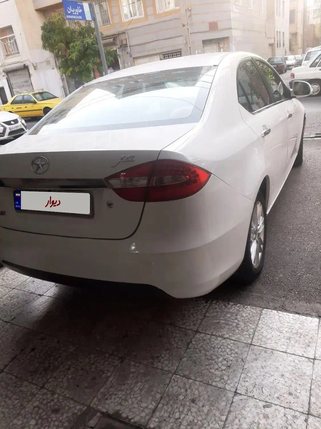 جک J5 اتوماتیک - 1394