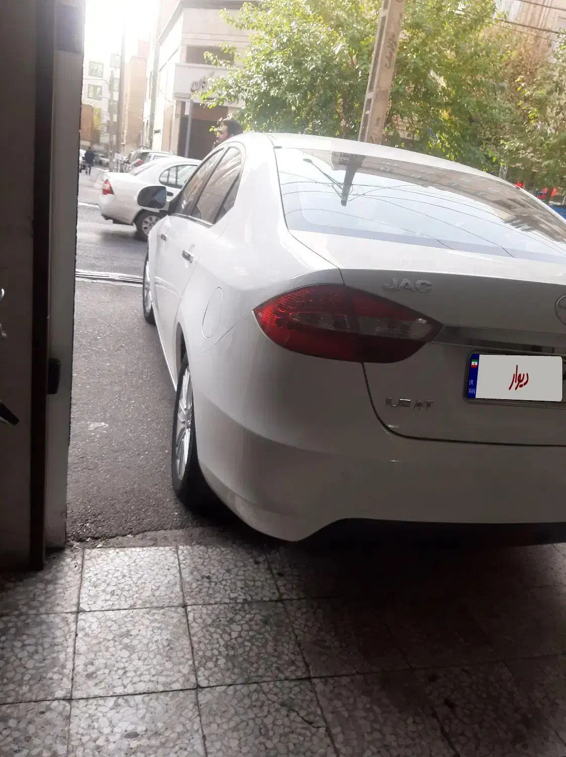 جک J5 اتوماتیک - 1394