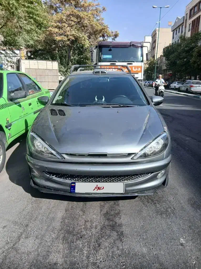 پژو 206 تیپ 5 - 1390