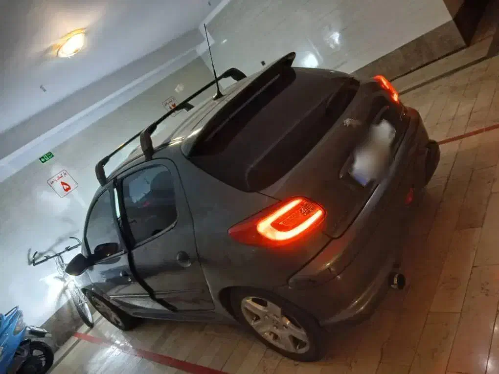 پژو 206 تیپ 5 - 1390