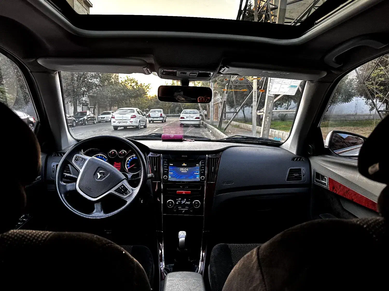 دنا پلاس ۵ دنده EF7 - 1396