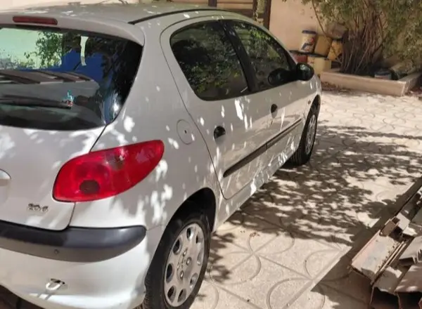 پژو 206 تیپ 5 - 1389