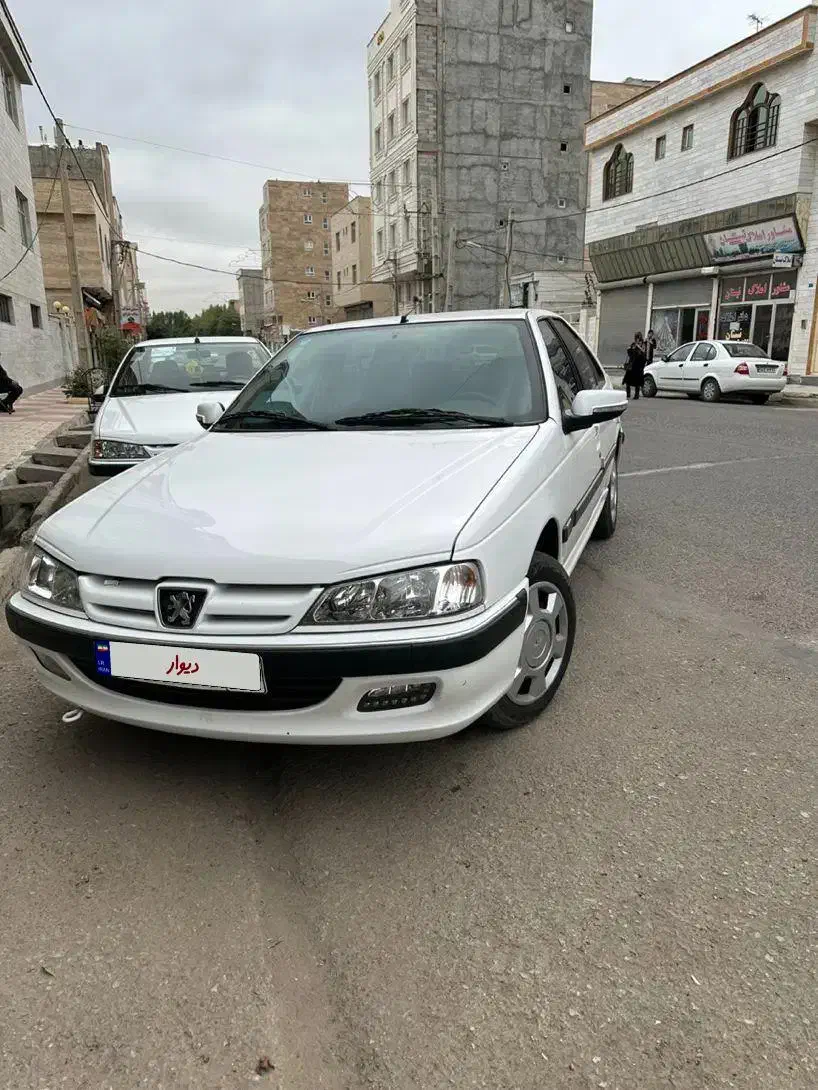 پژو پارس XU7P - 1402