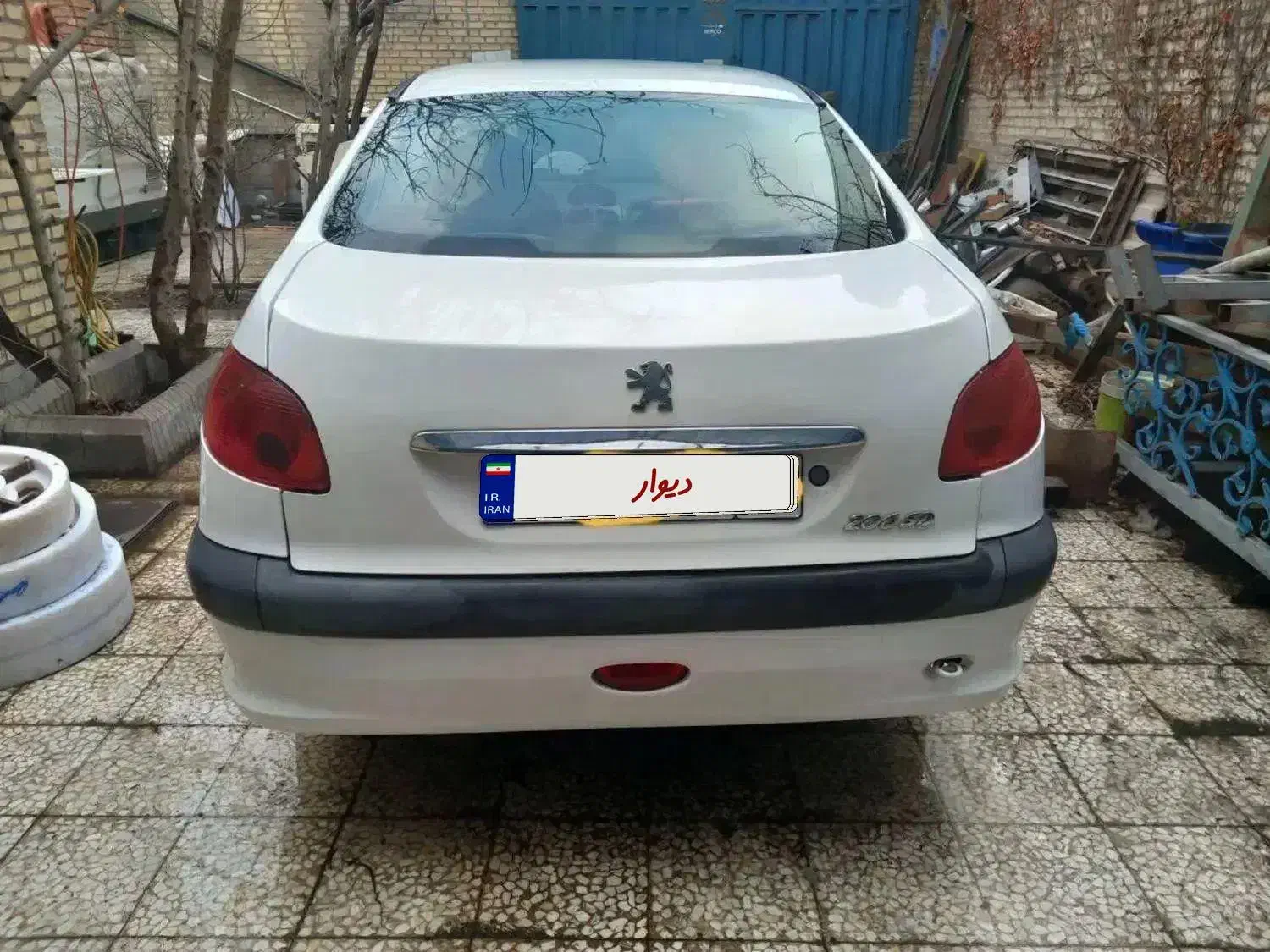 پژو ۲۰۶ صندوق دار v20 - 1390