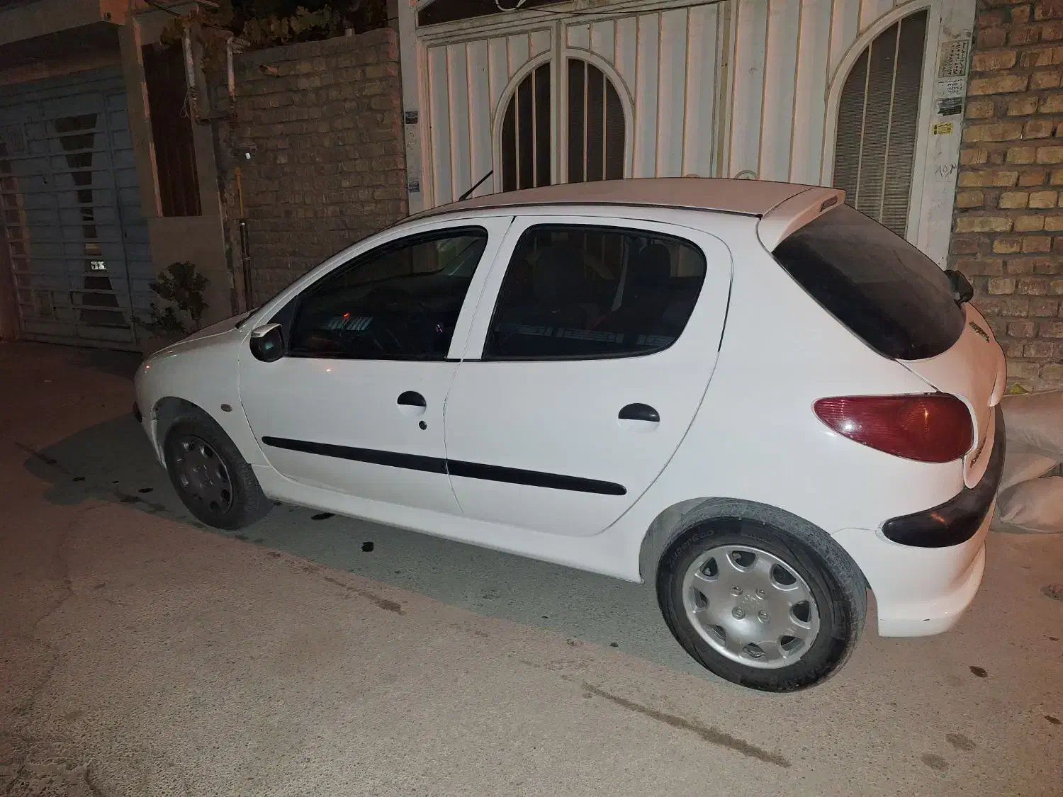 پژو 206 تیپ 2 - 1385