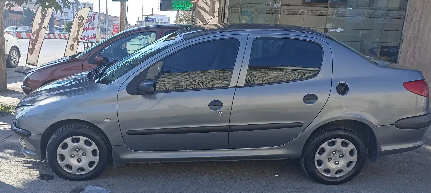 خودرو پژو، ۲۰۶ صندوق دار آگهی ann_20937970