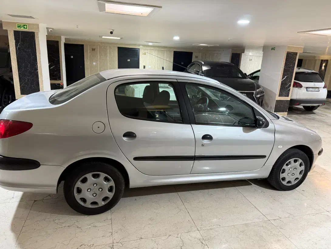 پژو ۲۰۶ صندوق دار v8 - 1388