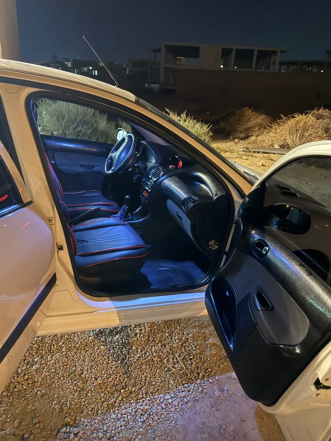 پژو 206 تیپ 5 - 1395