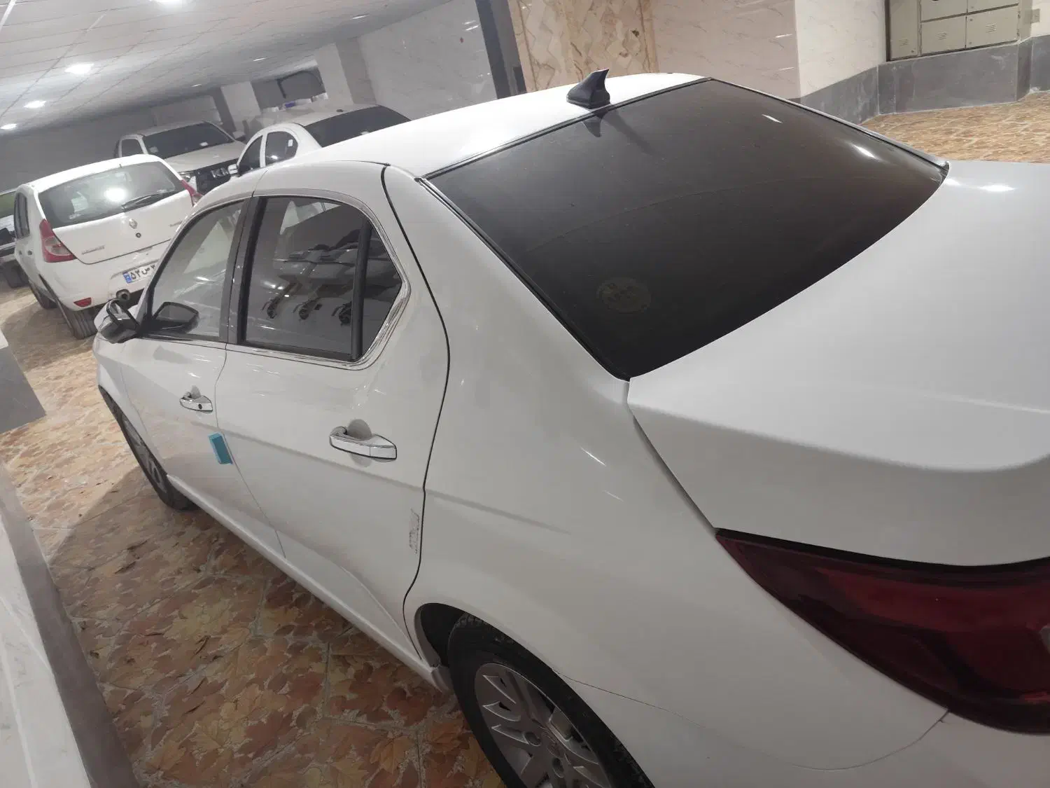 دنا پلاس ۵ دنده EF7 - 1401