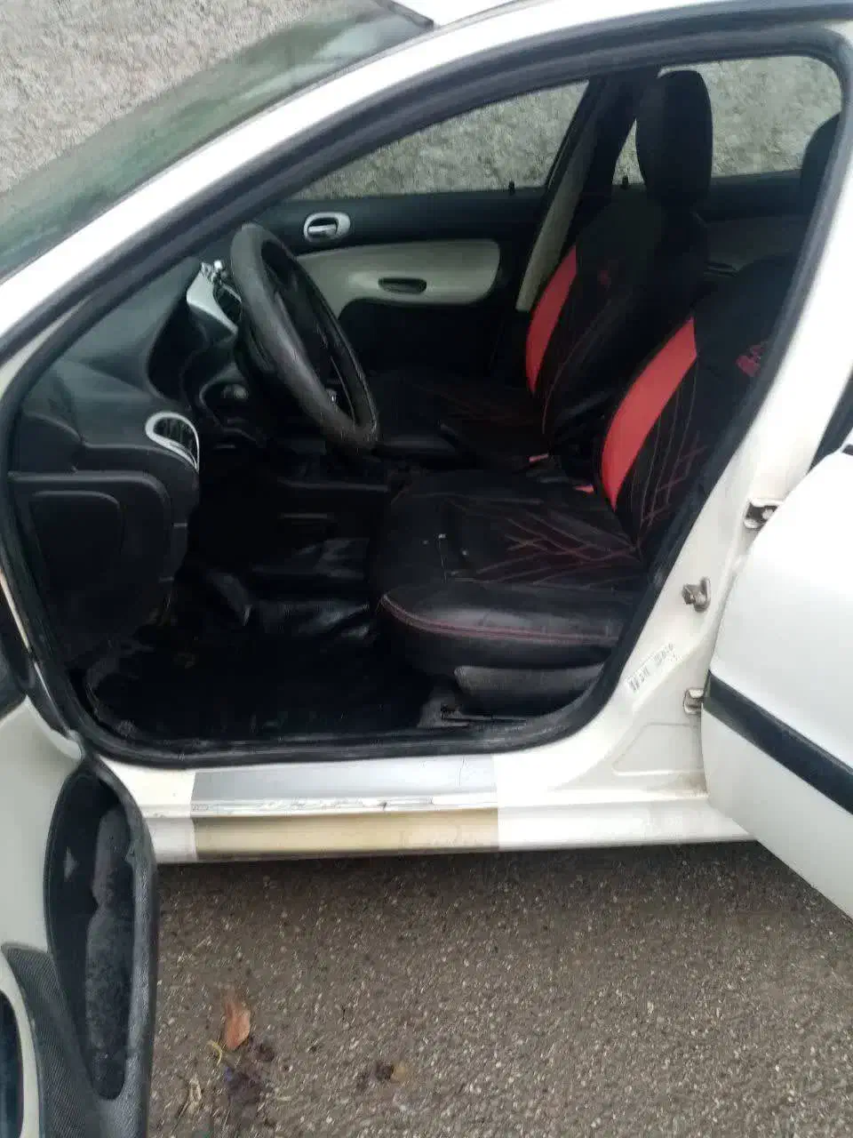 پژو ۲۰۶ صندوق دار v8 - 1387