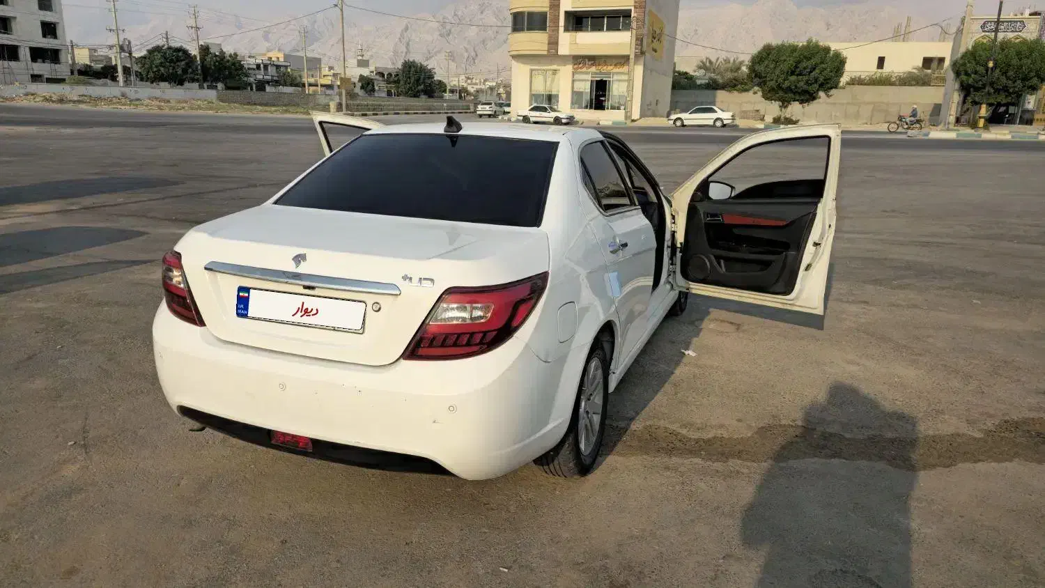 دنا پلاس تیپ ۲ سانروف ۴ ایربگ - 1401