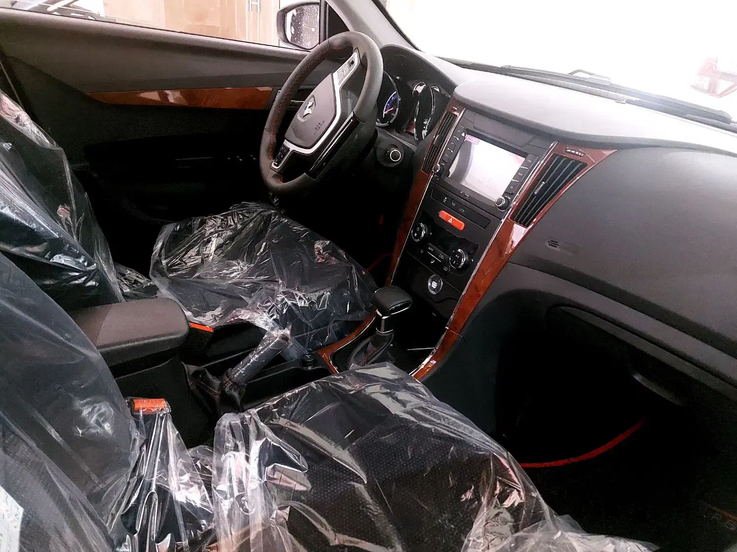 دنا پلاس توربو اتوماتیک آپشنال - 1404