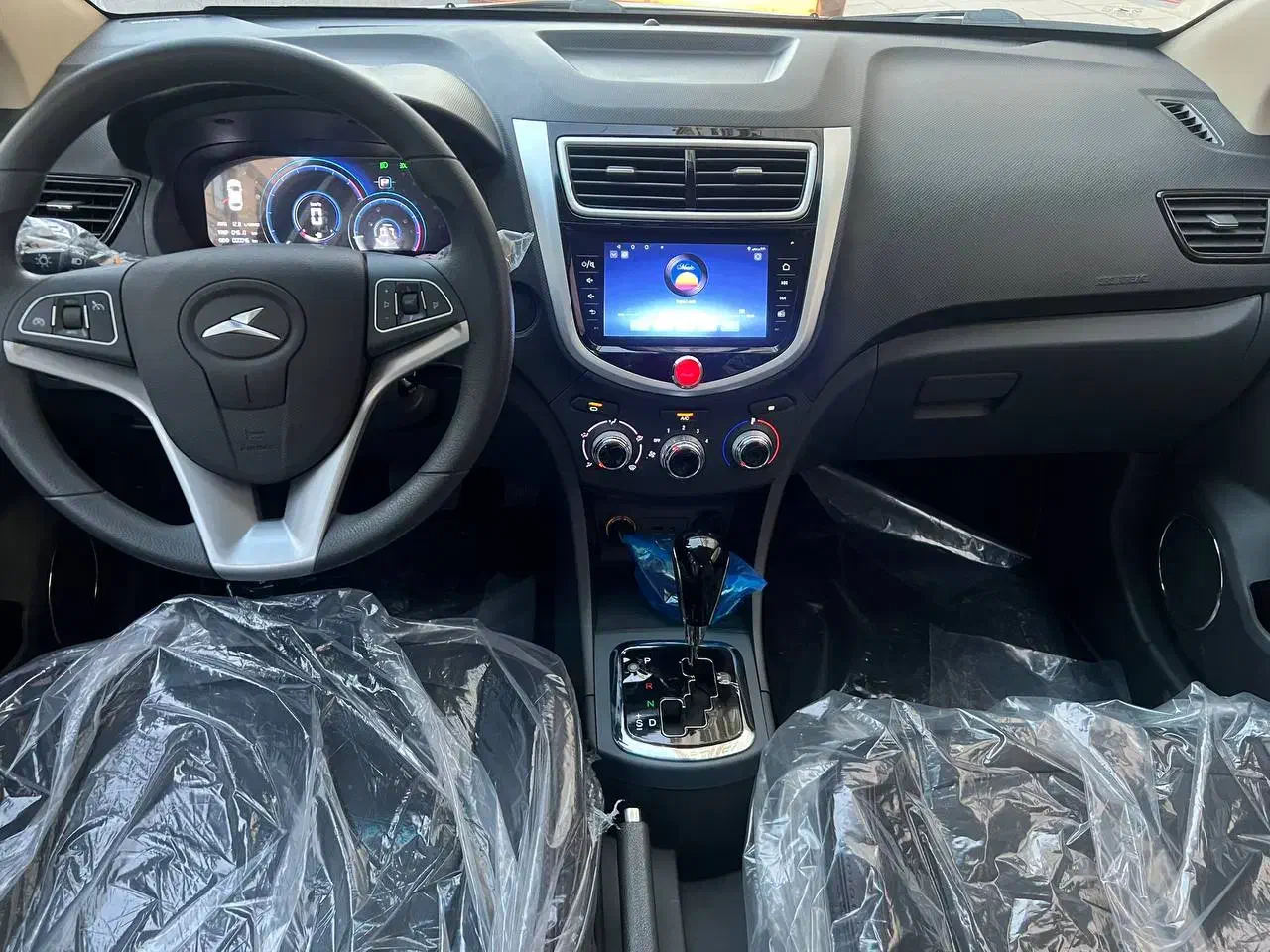 جک J4 اتوماتیک آپشنال - 1404