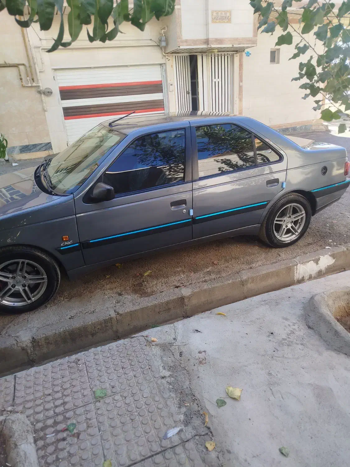 پژو 405 GLX - دوگانه سوز - 1397