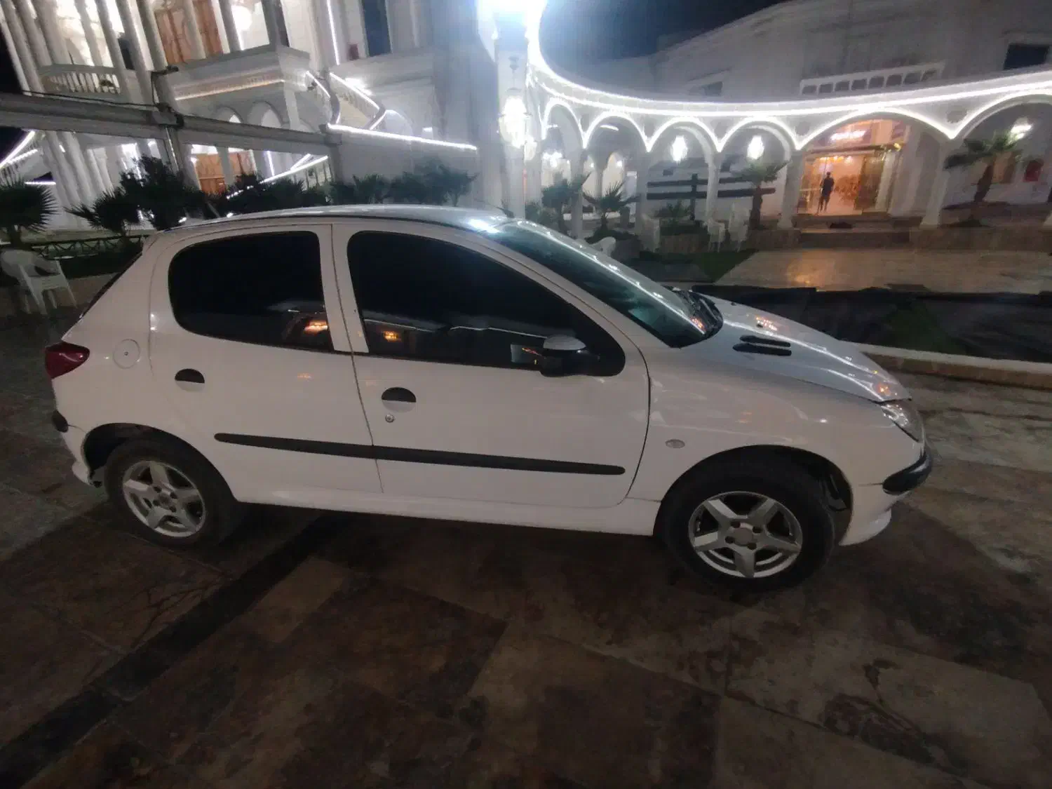 پژو 206 تیپ 2 - 1390