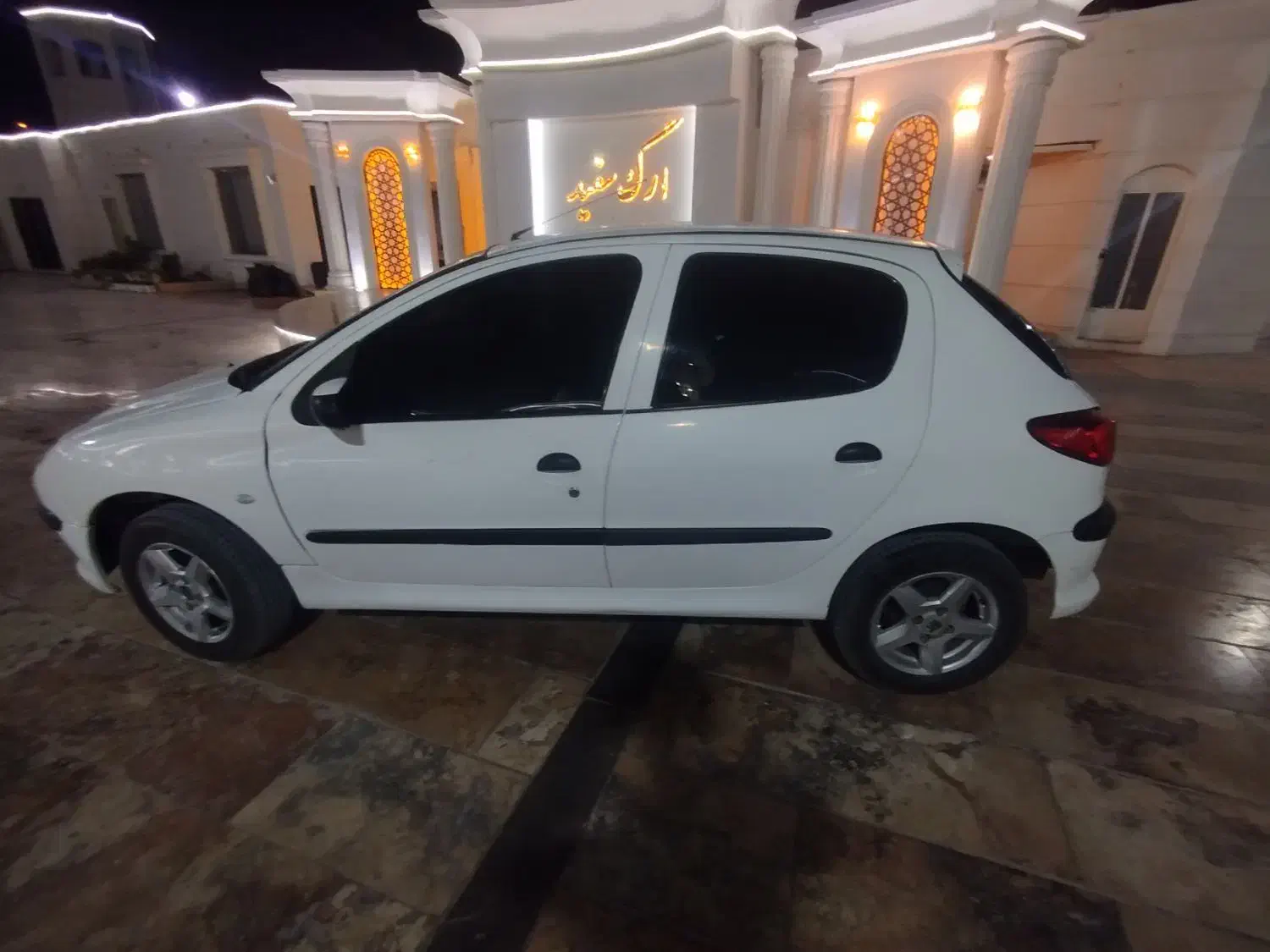 پژو 206 تیپ 2 - 1390