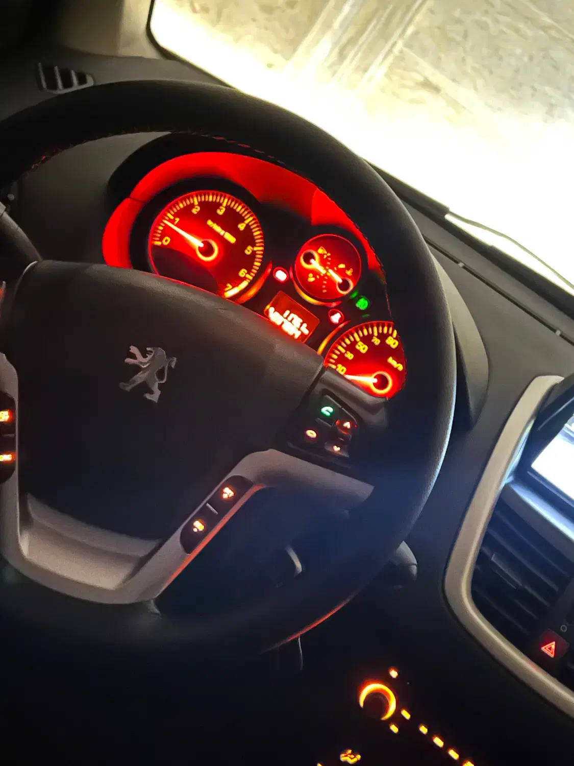 پژو 207 پانوراما دنده‌ای - 1400