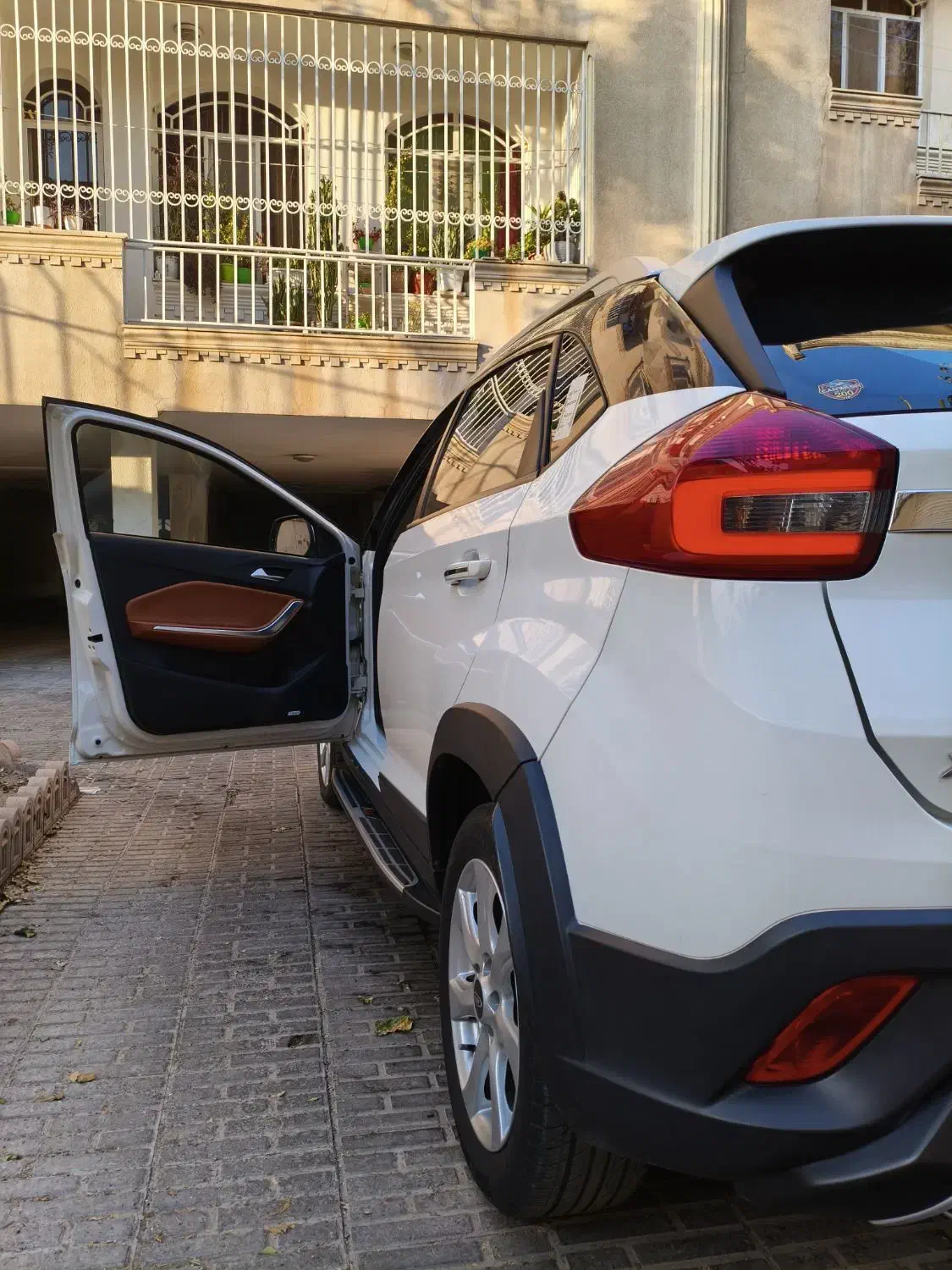 ام وی ام X22 اتوماتیک اسپرت لاکچری - 1400