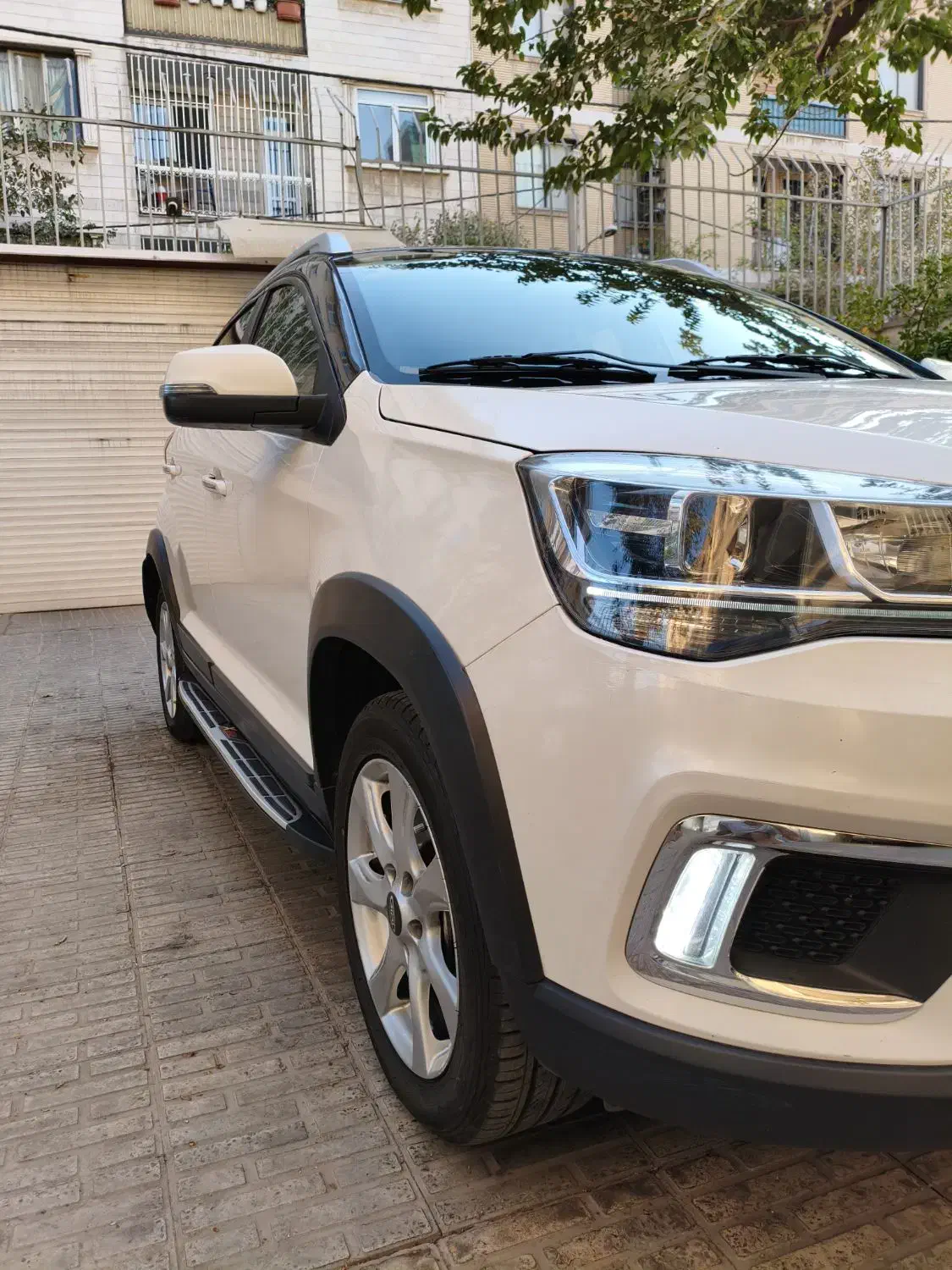 ام وی ام X22 اتوماتیک اسپرت لاکچری - 1400