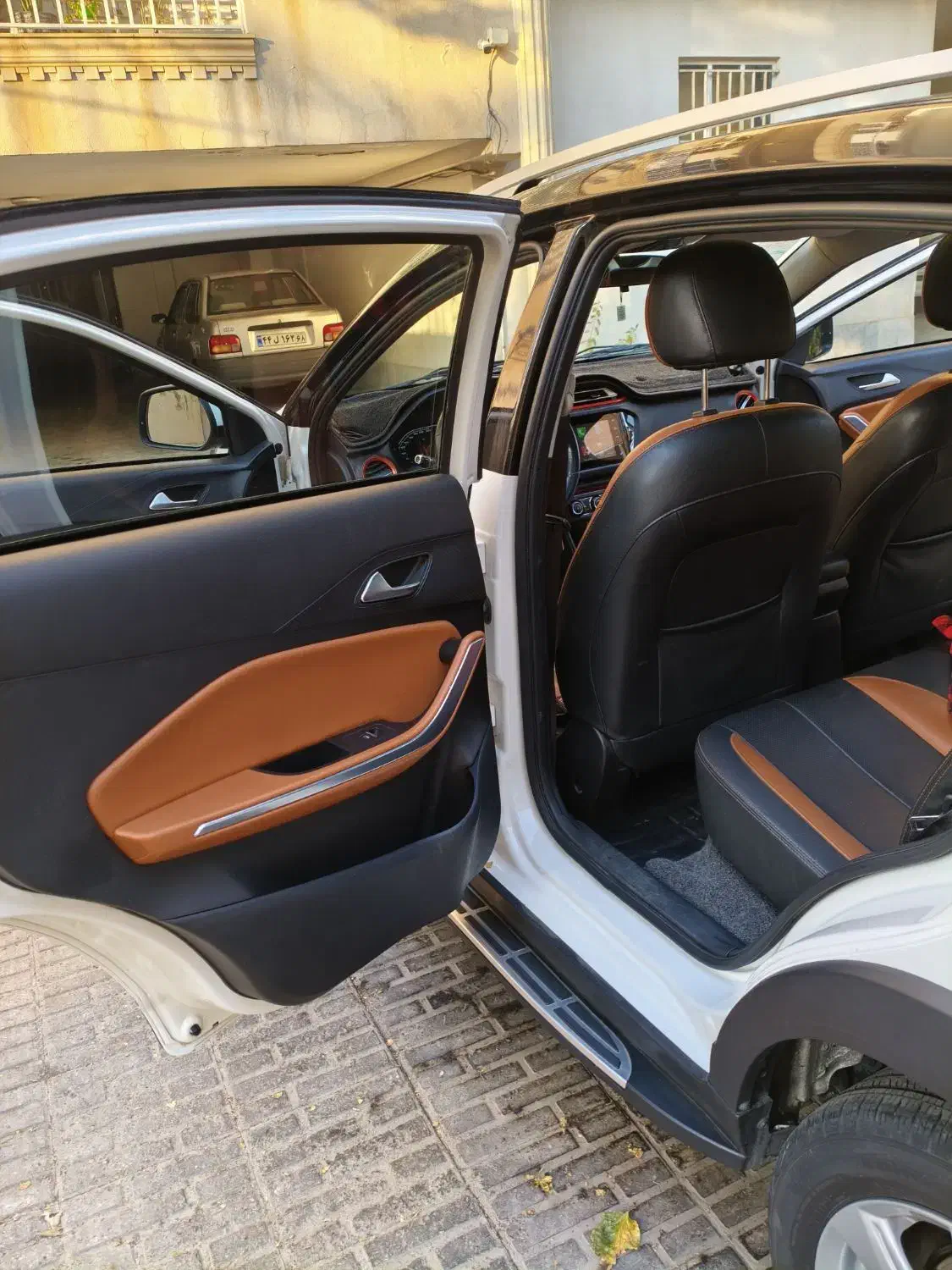 ام وی ام X22 اتوماتیک اسپرت لاکچری - 1400