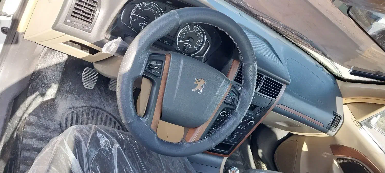 پژو پارس سال - 1402