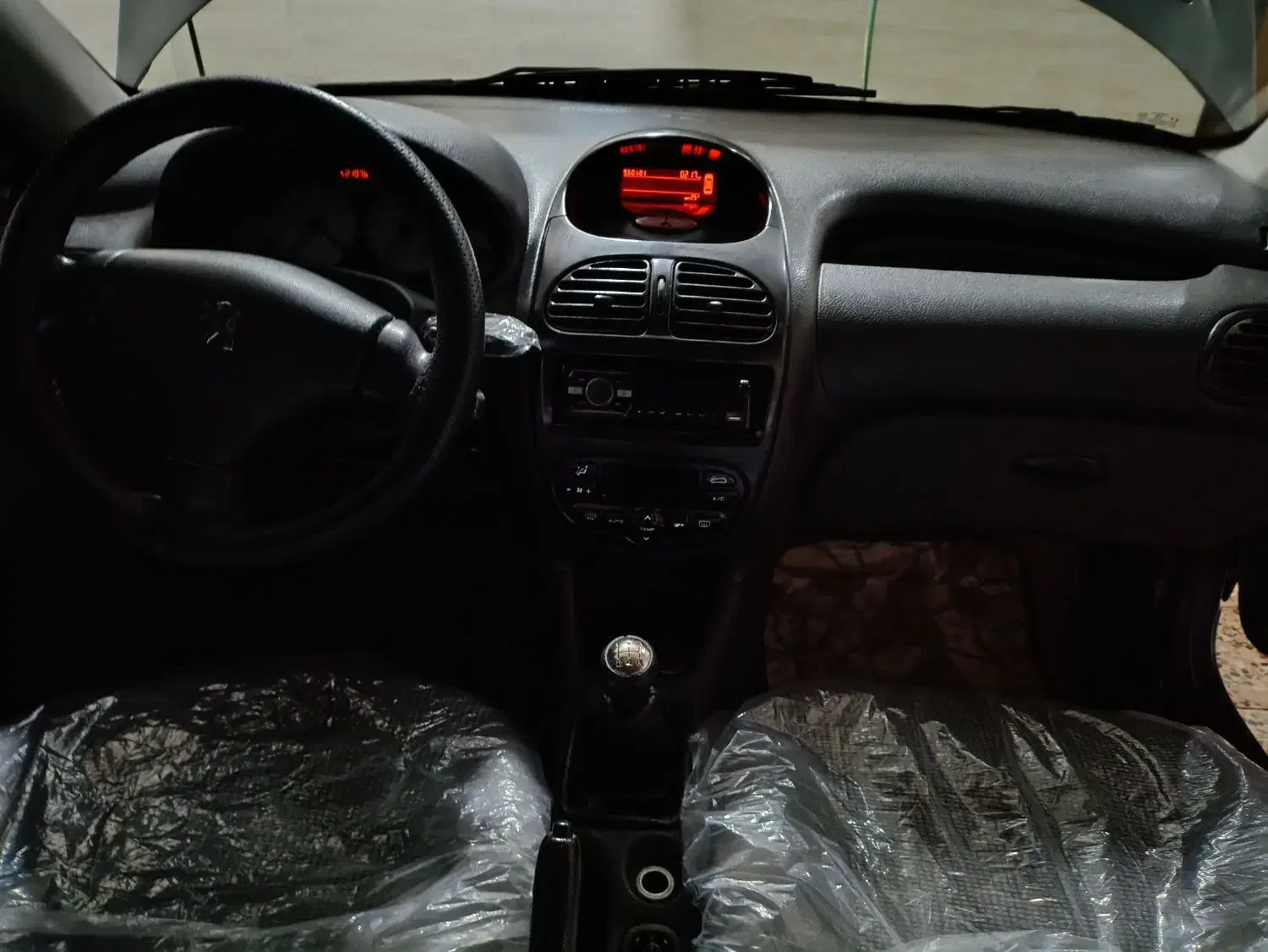 پژو 206 تیپ 5 - 1395