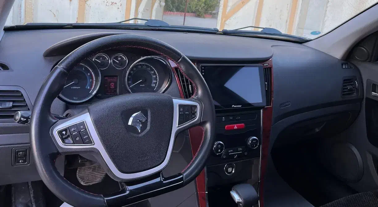 دنا پلاس توربو اتوماتیک - 1403