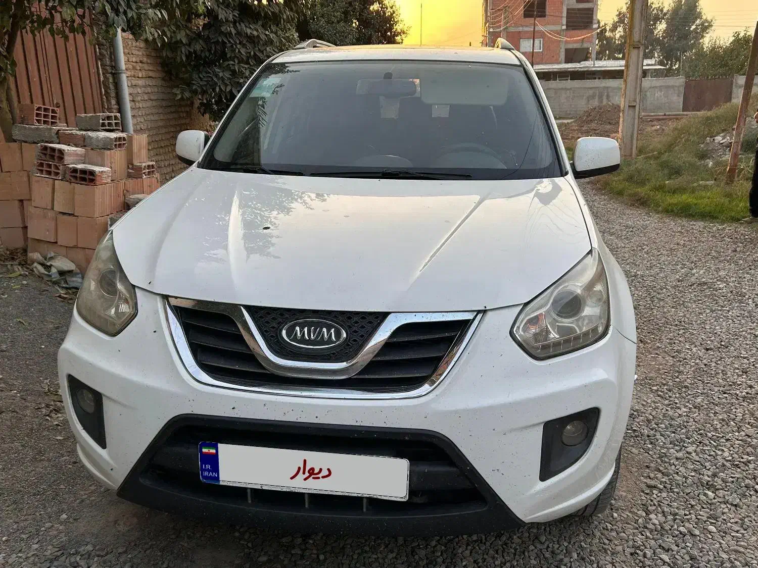 خودرو ام وی ام، X33 آگهی ann_20938600