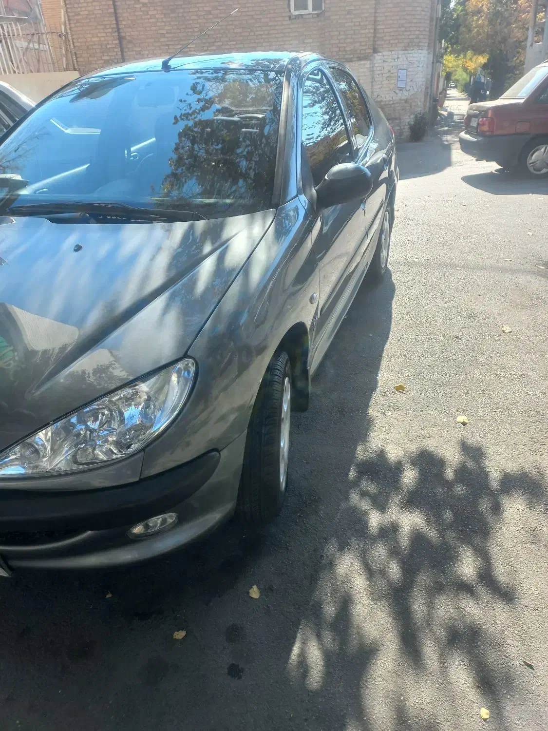 پژو ۲۰۶ صندوق دار v8 - 1392