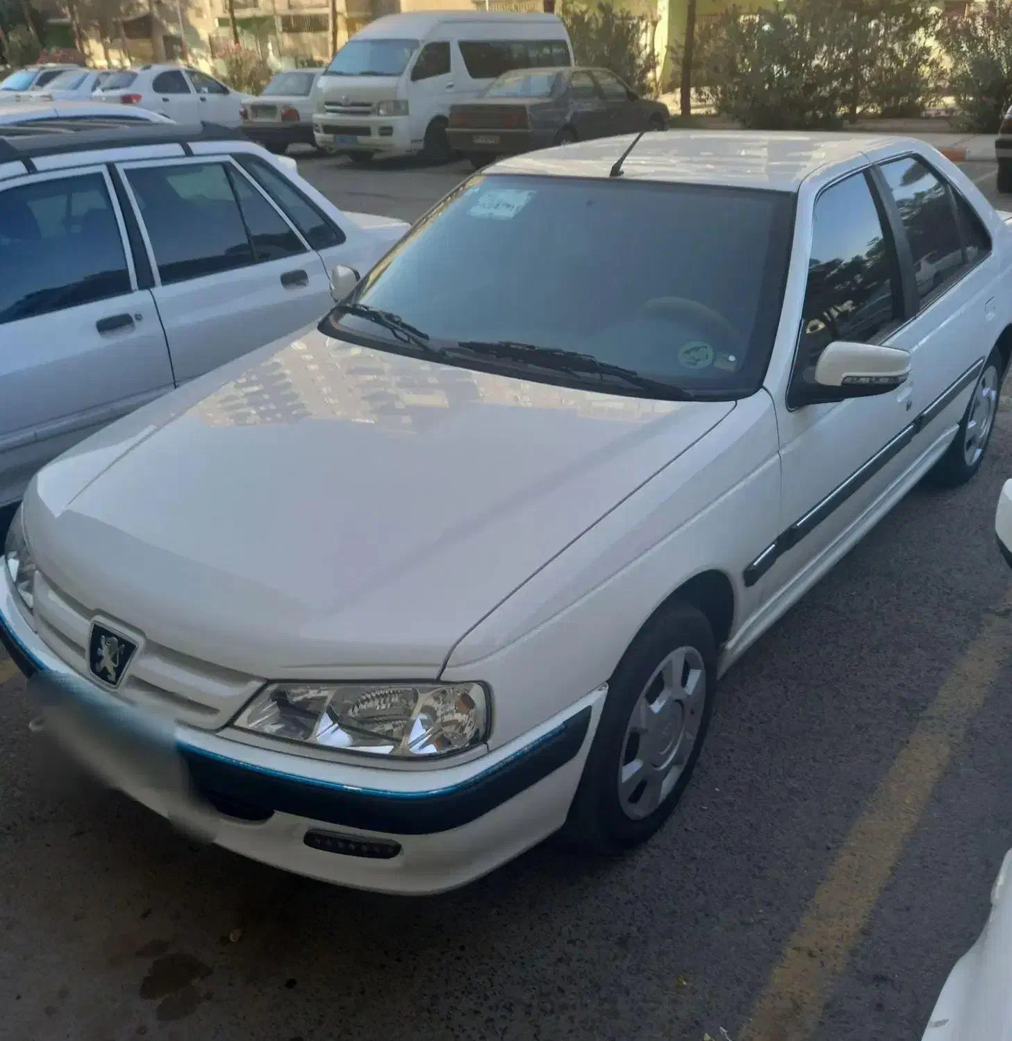 پژو پارس XU7P - 1402