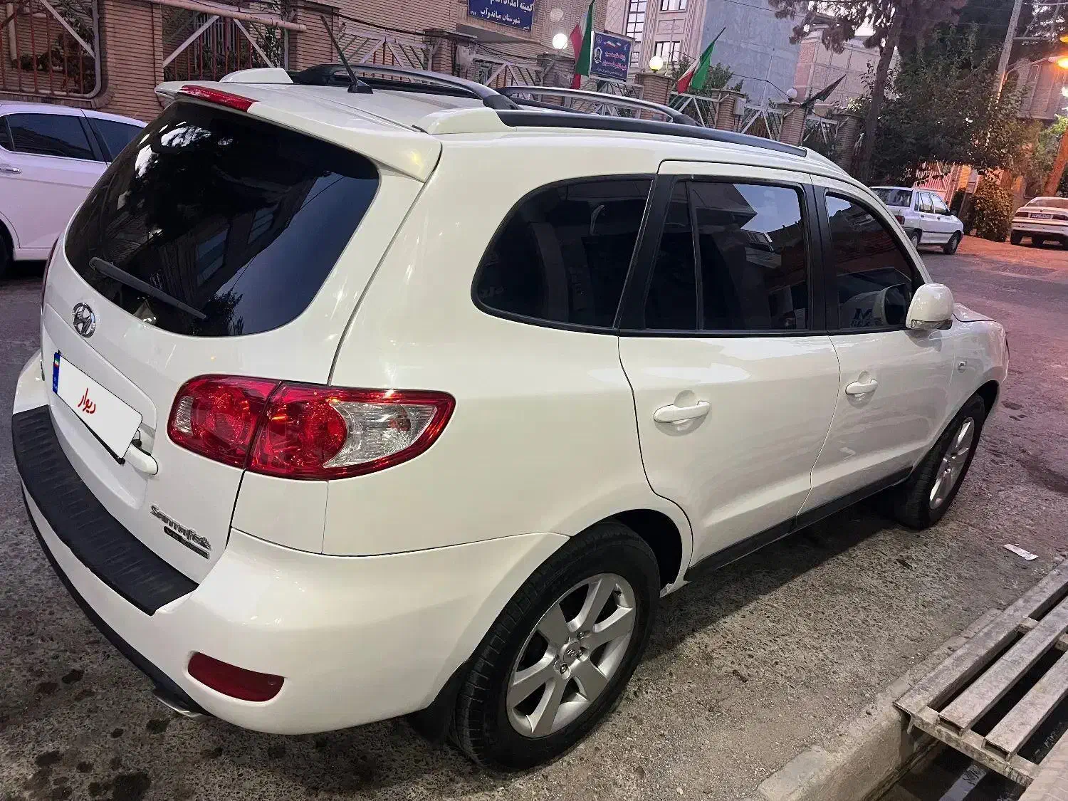 هیوندای سانتافه جی‌ال‌اس ۲.۷ لیتری - 2009