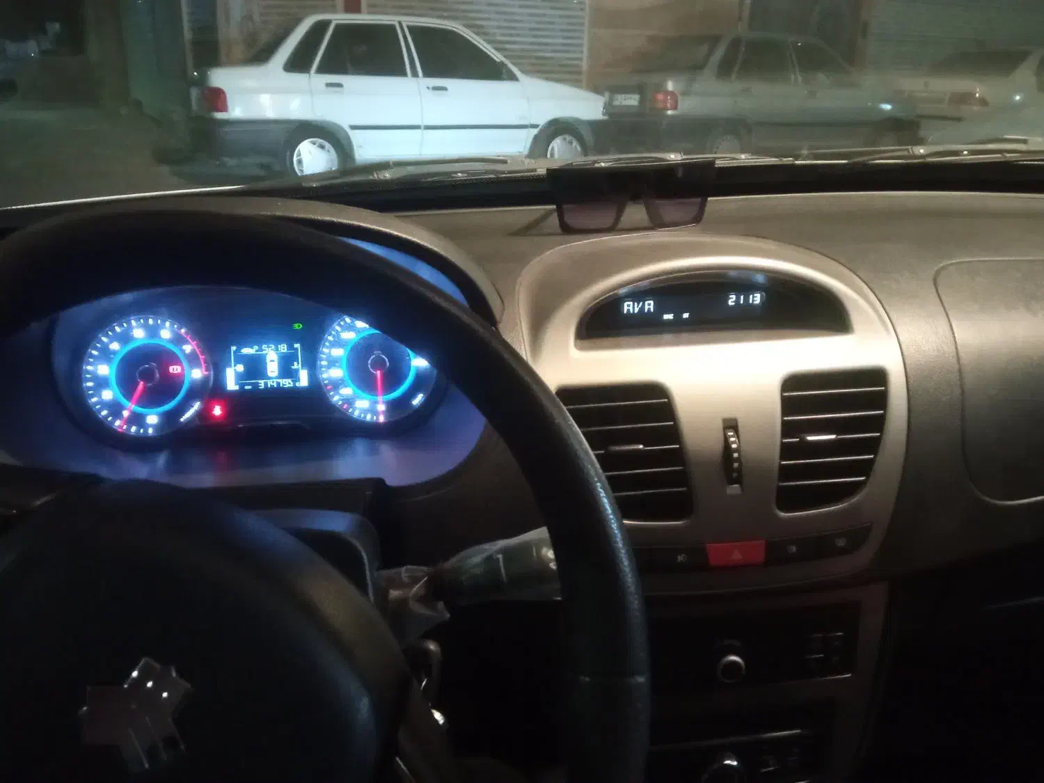 ساینا S دنده‌ای دوگانه سوز - 1402