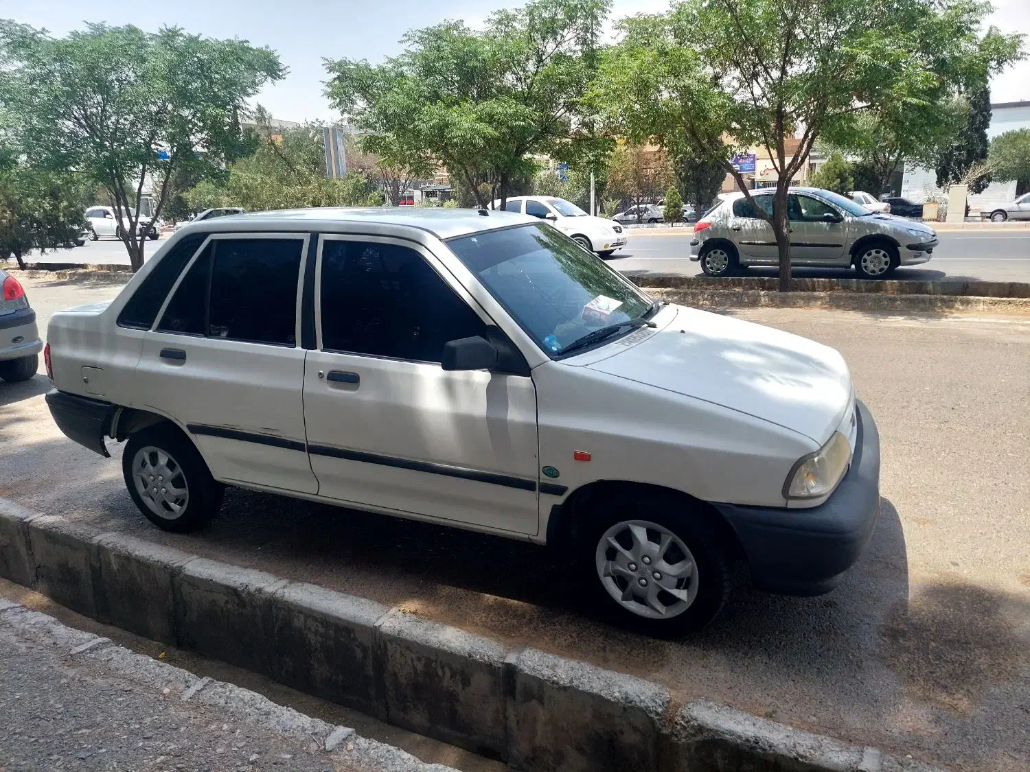 خودرو پراید، 131 آگهی ann_20938661