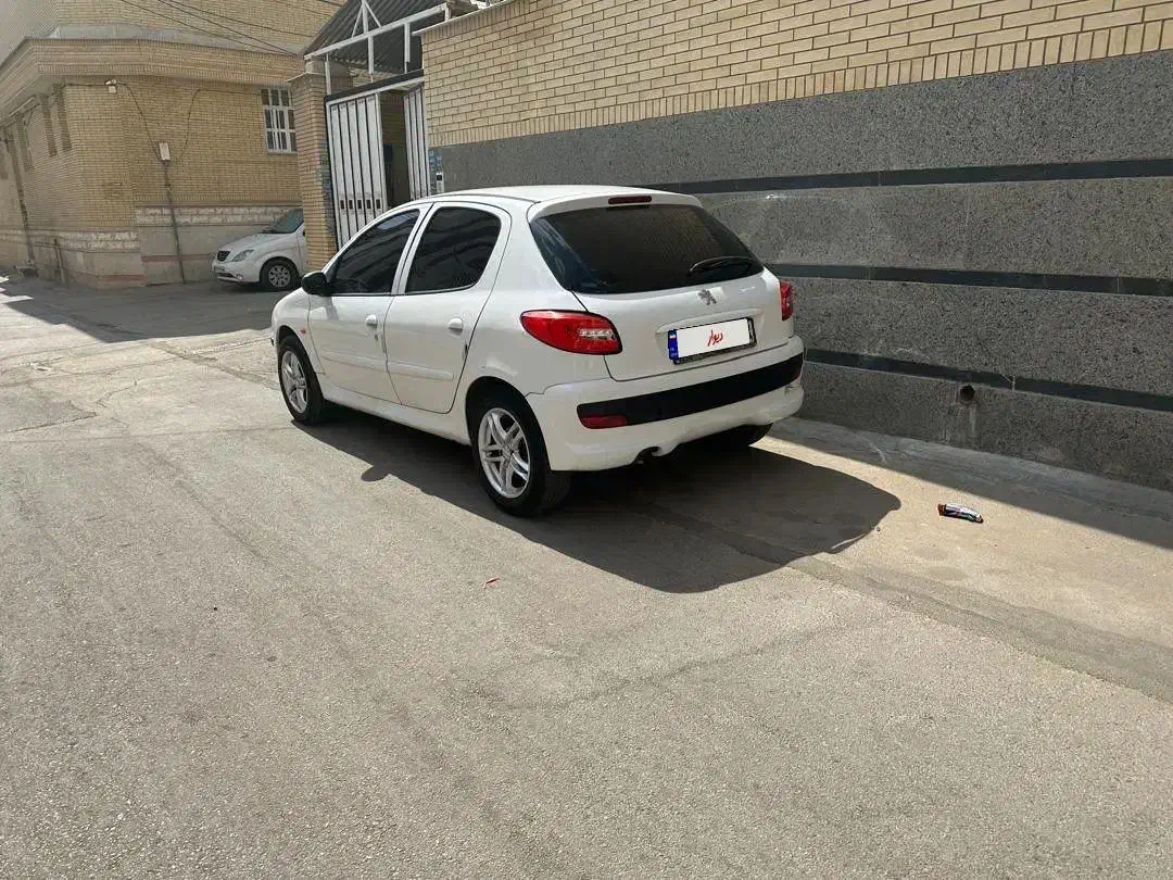 پژو 206 تیپ 2 - 1390