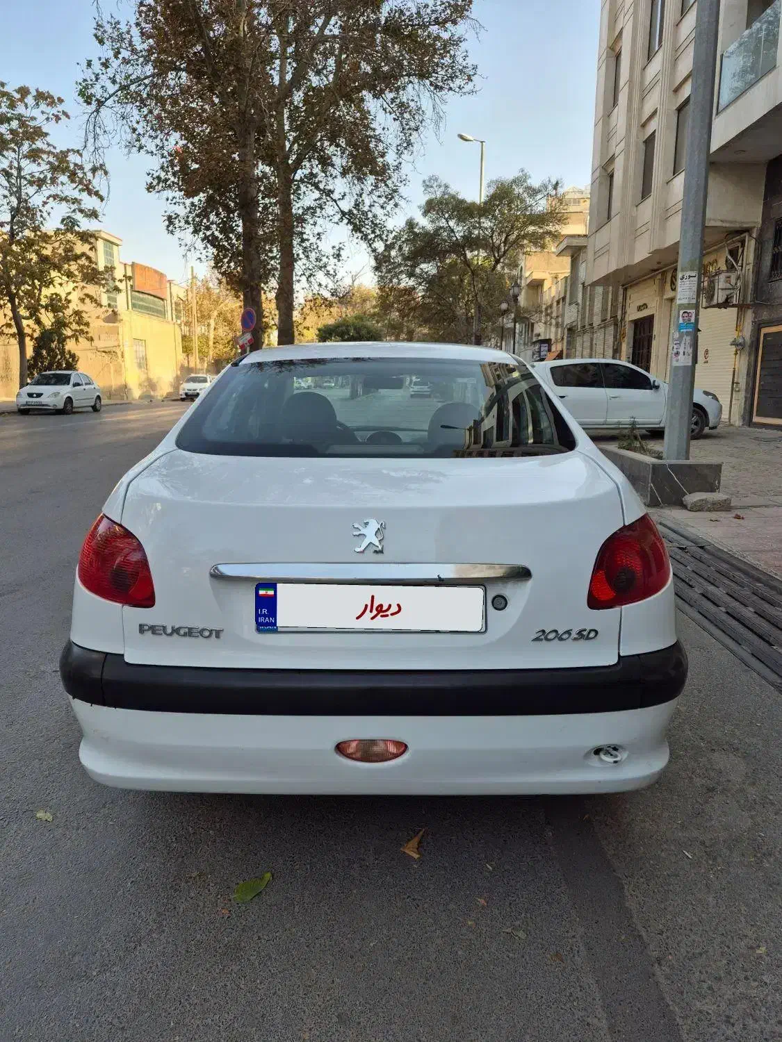 پژو ۲۰۶ صندوق دار v20 - 1390