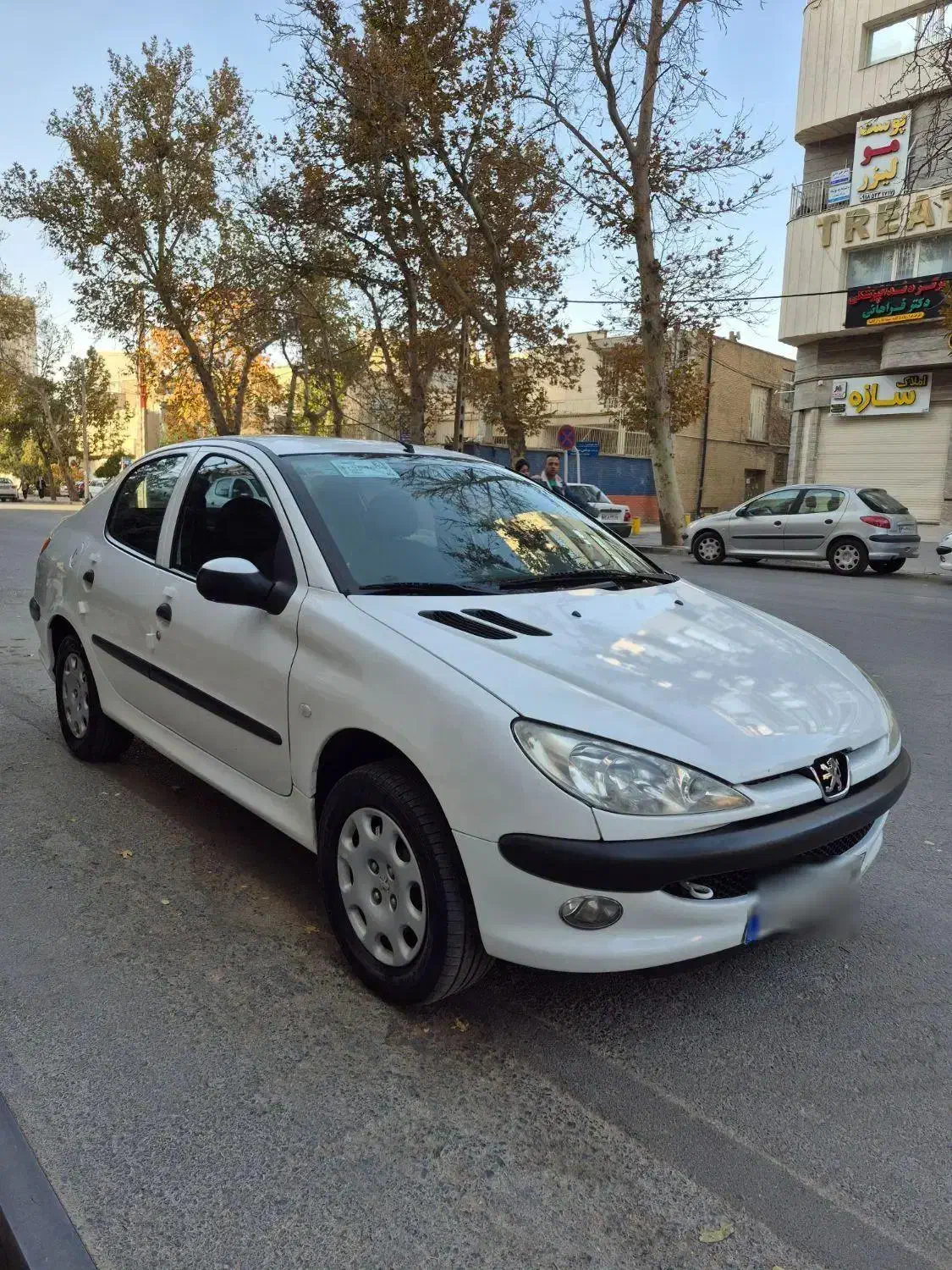 پژو ۲۰۶ صندوق دار v20 - 1390