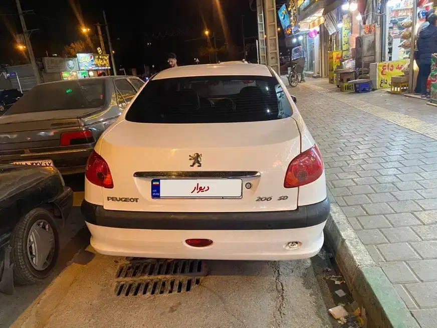 پژو ۲۰۶ صندوق دار v8 - 1395