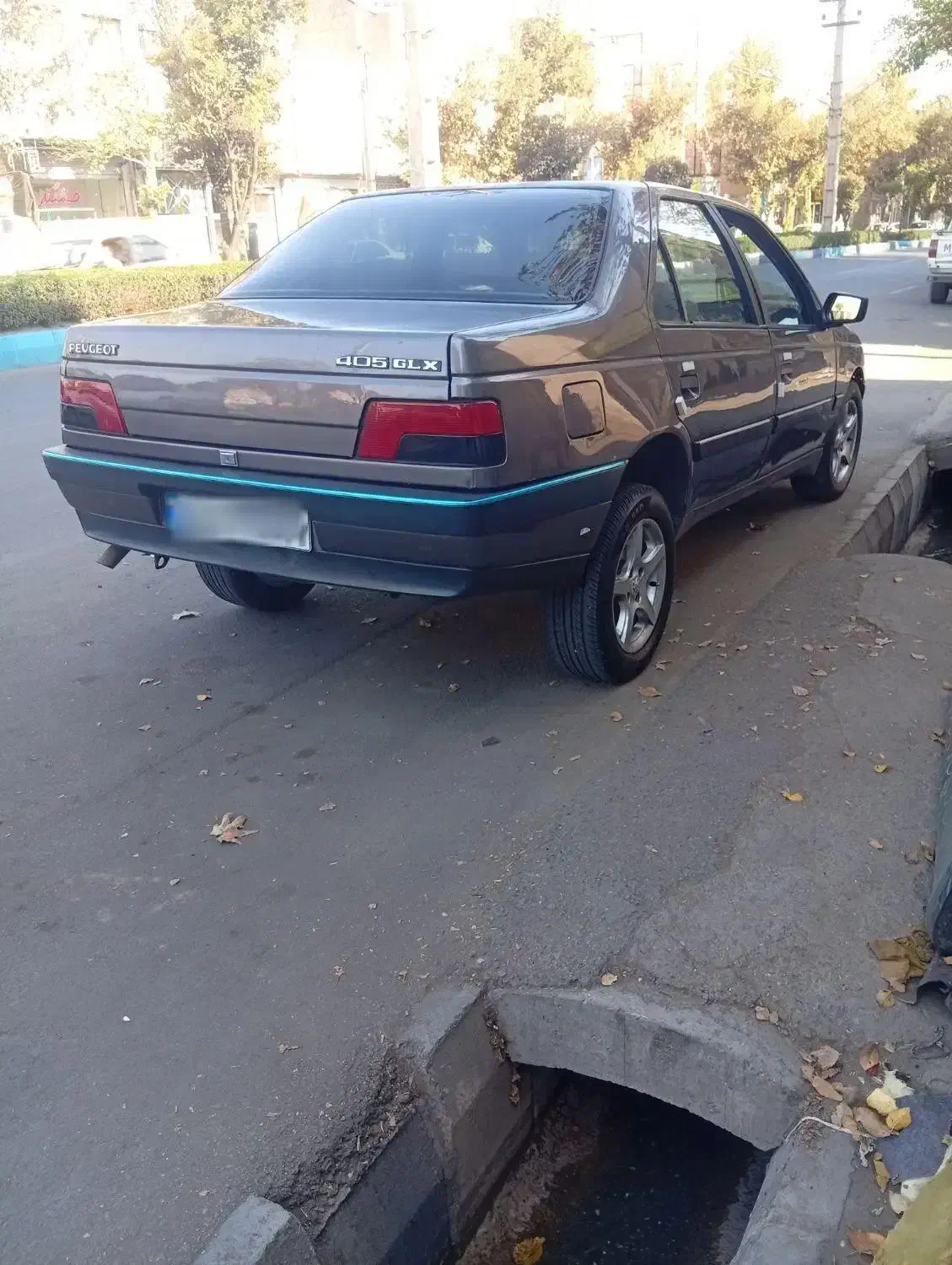 پژو 405 GLX - 1381