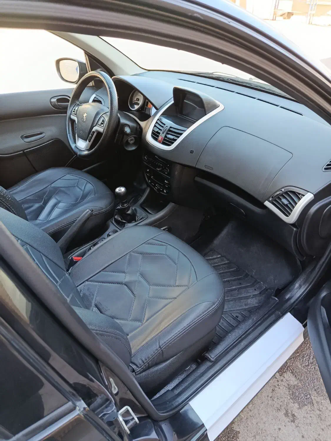 پژو 207 پانوراما دنده‌ای - 1399