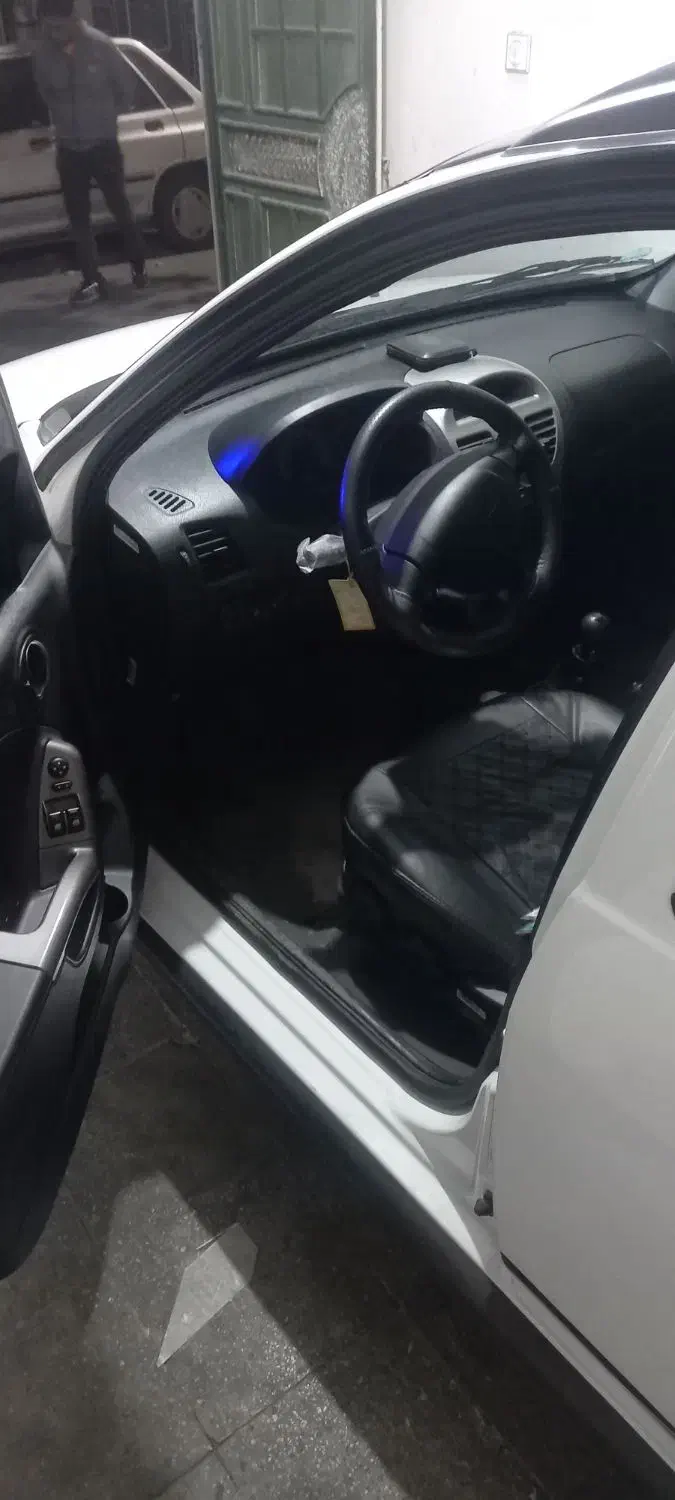 کوییک R دنده‌ای - 1401