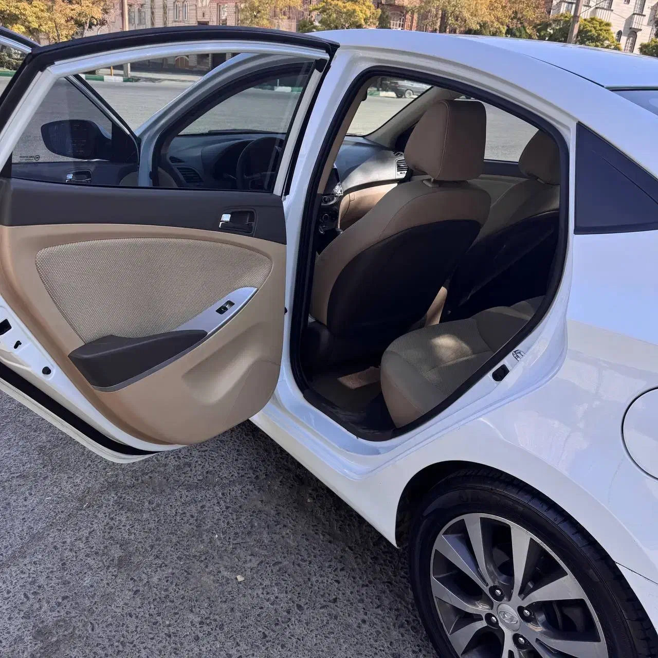 هیوندای اکسنت(کرمان خودرو) اتوماتیک - 1393