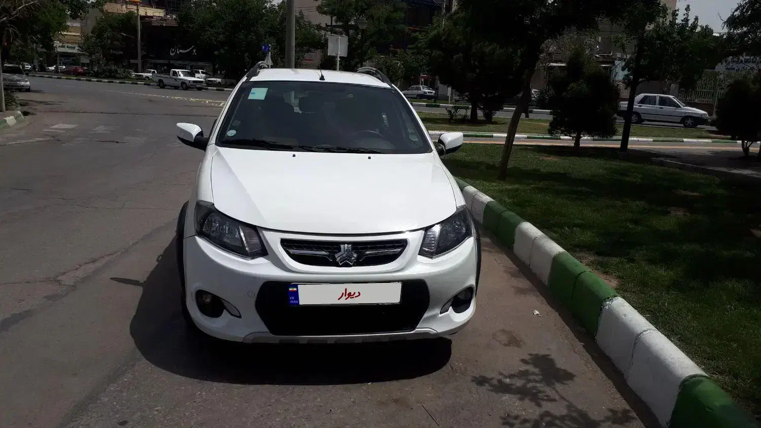 خودرو کوییک، معمولی آگهی ann_20939179