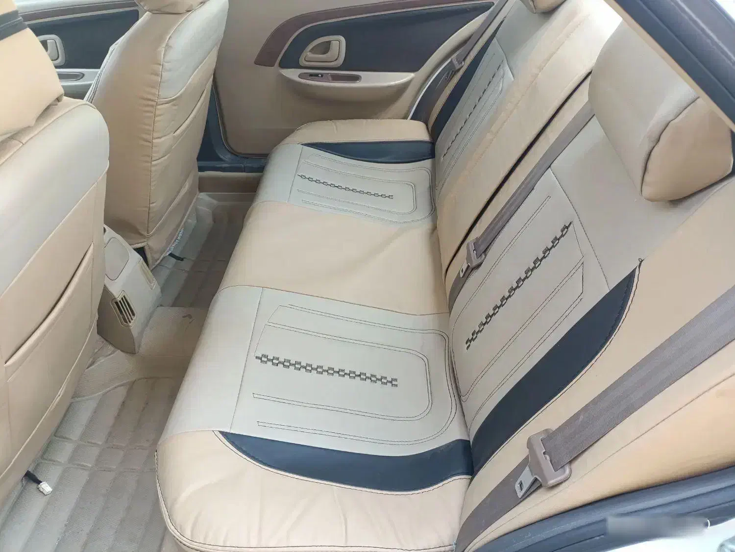 پژو پارس XU7P - 1401