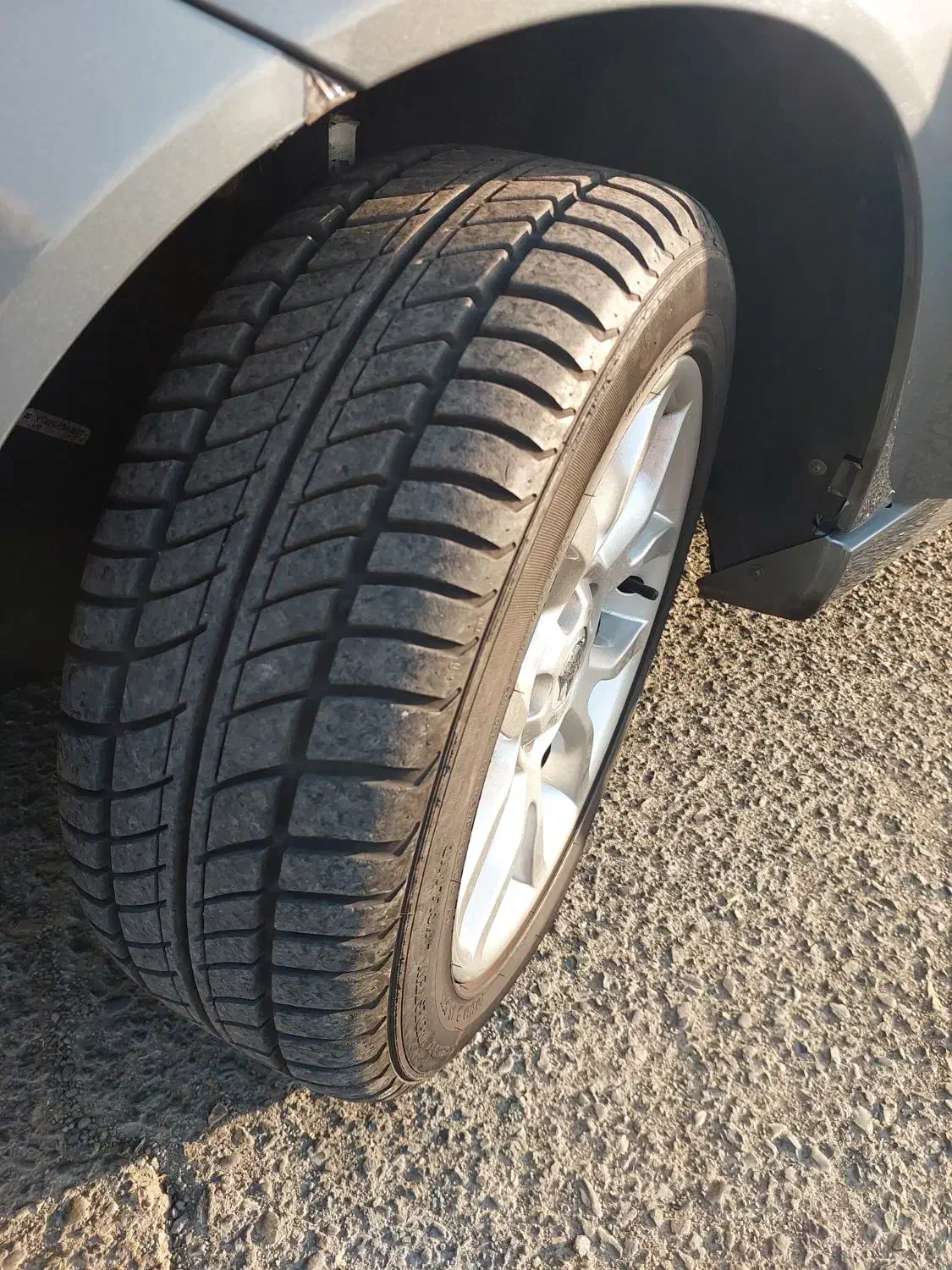 دنا پلاس توربو اتوماتیک - 1400