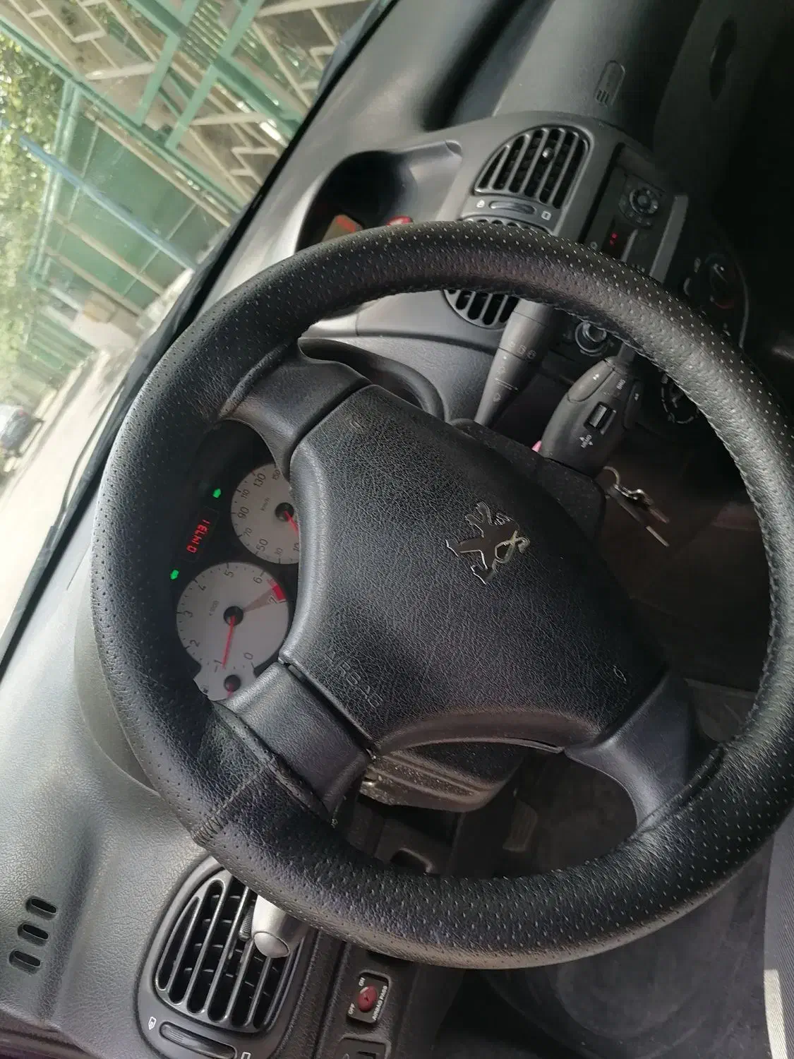 پژو 206 تیپ 2 - 1401