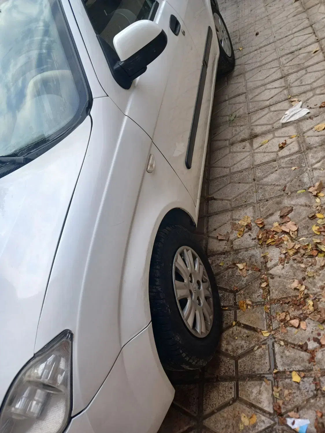 تیبا صندوق دار SX - 1393