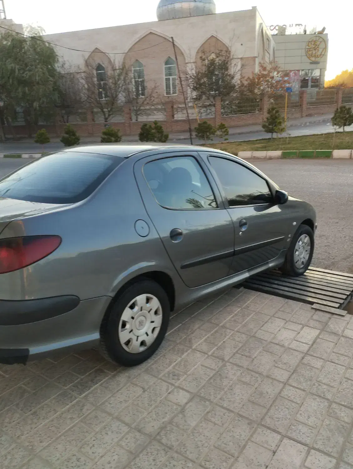 خودرو پژو، ۲۰۶ صندوق دار آگهی ann_20939396