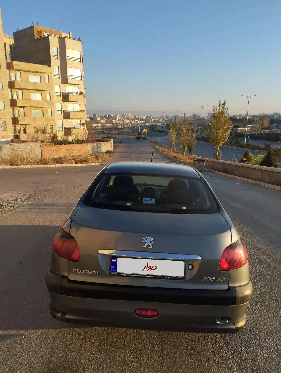 پژو ۲۰۶ صندوق دار v8 - 1386