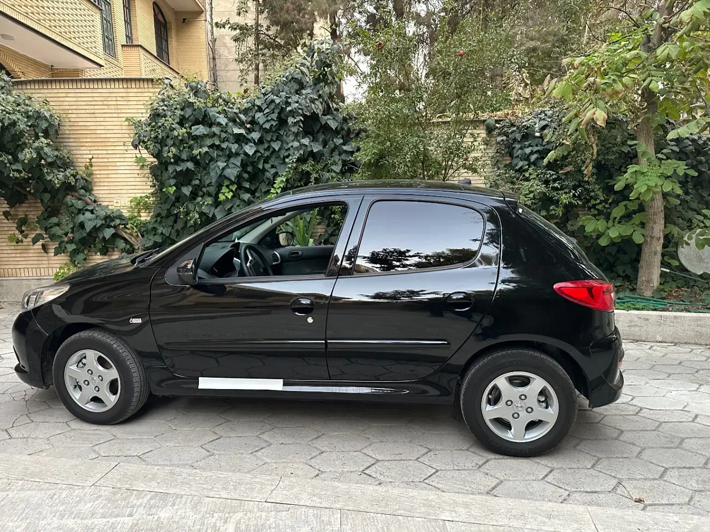 پژو 207 پانوراما اتوماتیک TU5P - 1404